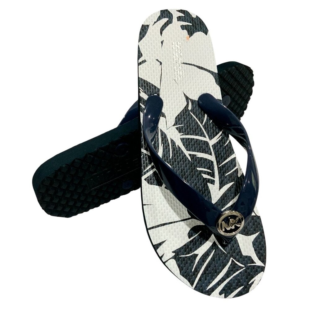 NWT MICHAEL KORS MSRP $69.99 WOMENS WHITE NAVY FLIP FLOPS SANDALS SIZE 8